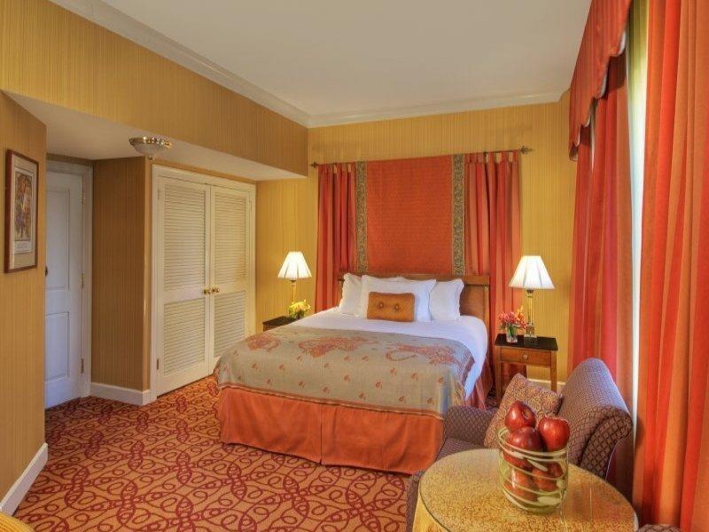 Kimpton Hotel Vintage Seattle By Ihg Room photo
